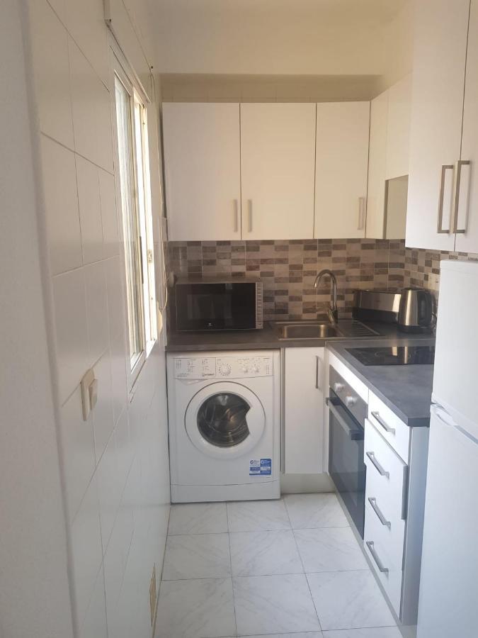 2 Bed Apartment In Paraje Natural Fase 1, Torrevieja Exteriör bild